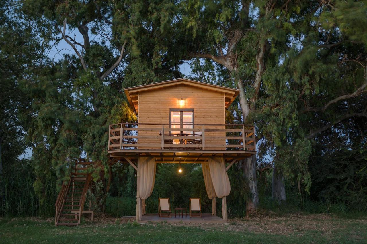 River Treehouse Laganás Eksteriør bilde